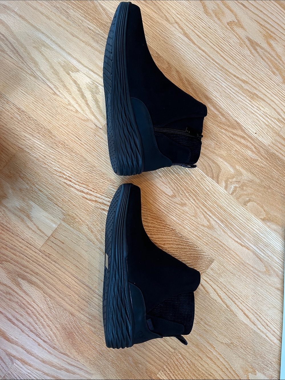 NEW Ryka Noelle Sz 8 Black Suede Water-Repellent Ankle Boots - Picture 6 of 8
